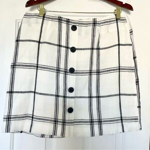 Forever 21 Black and White Checkered A-Line Linen Skirt